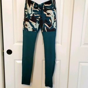 Gymshark Green workout leggings